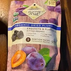 CYW dried prunes 180g