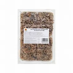 Brown rice crackers with seaweed